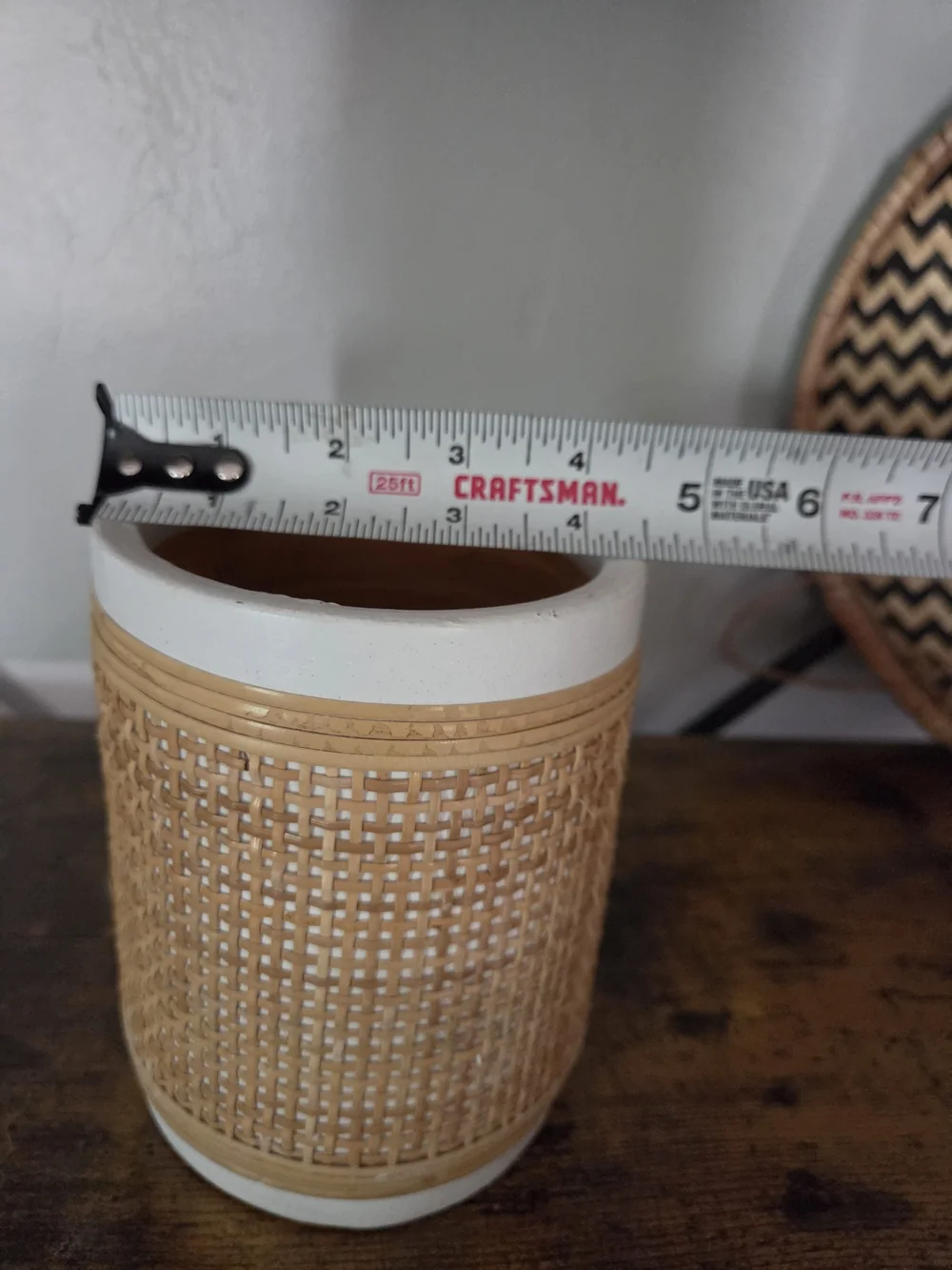 🤍 Decorative White & Woven Rattan Planter/Pot